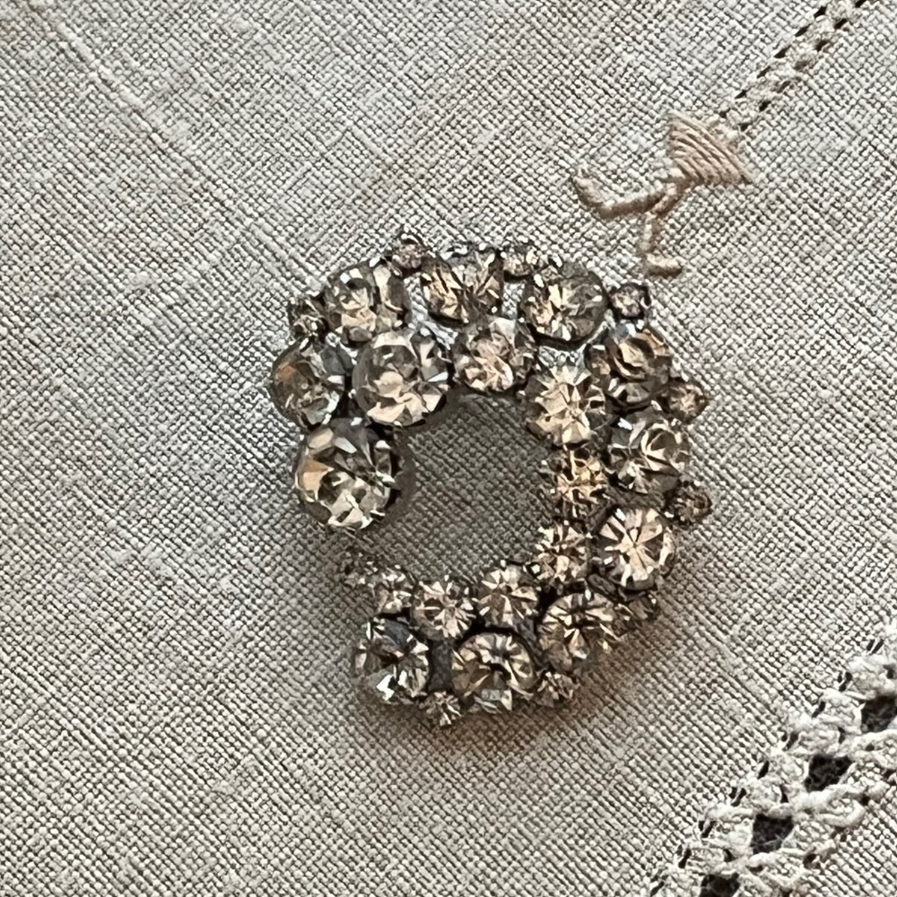 Pretty Vintage Brooch